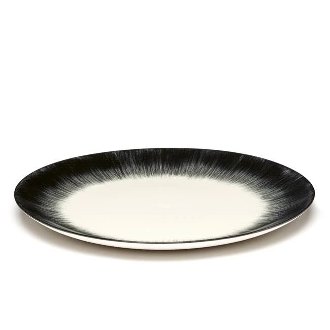 Null Flacher Teller Mit Schwarzer Mitte 17,5cm (2 Stück) Von CHEFGASTRO 6 Null Flacher Teller Mit Schwarzer Mitte 17,5cm (2 Stück) Von CHEFGASTRO – Bild 6